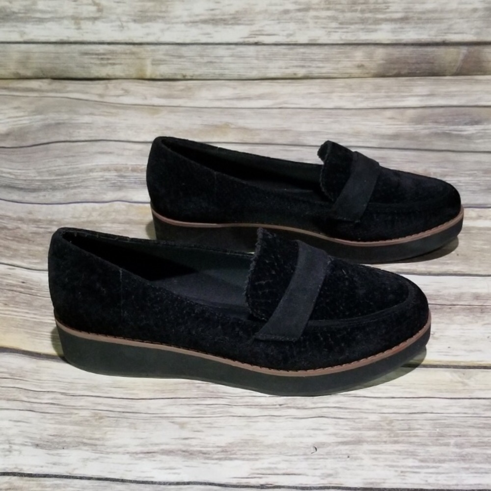 Call it spring black suede loafers 7 1/2